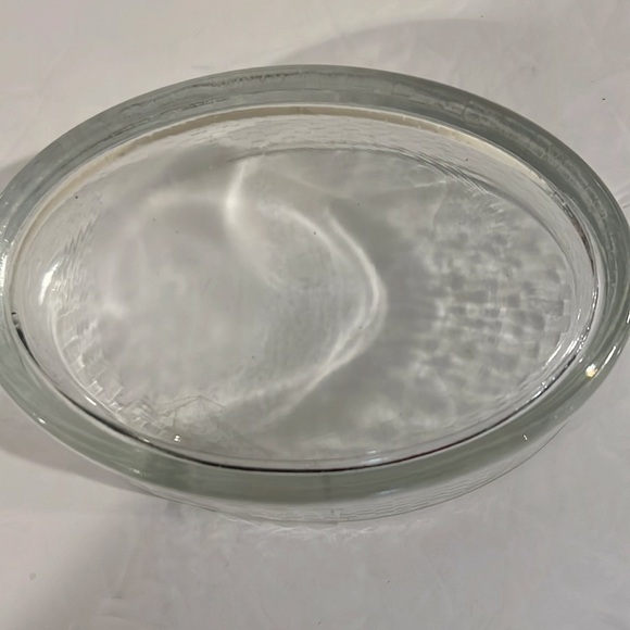 Silver medal and glass angle praying basket weave glass trinket box - Picture 6 of 9